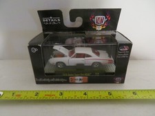M2 Machines Detroit-Muscle R38 1970 Dodge Super Bee Hemi White 1:64 2017 MISB