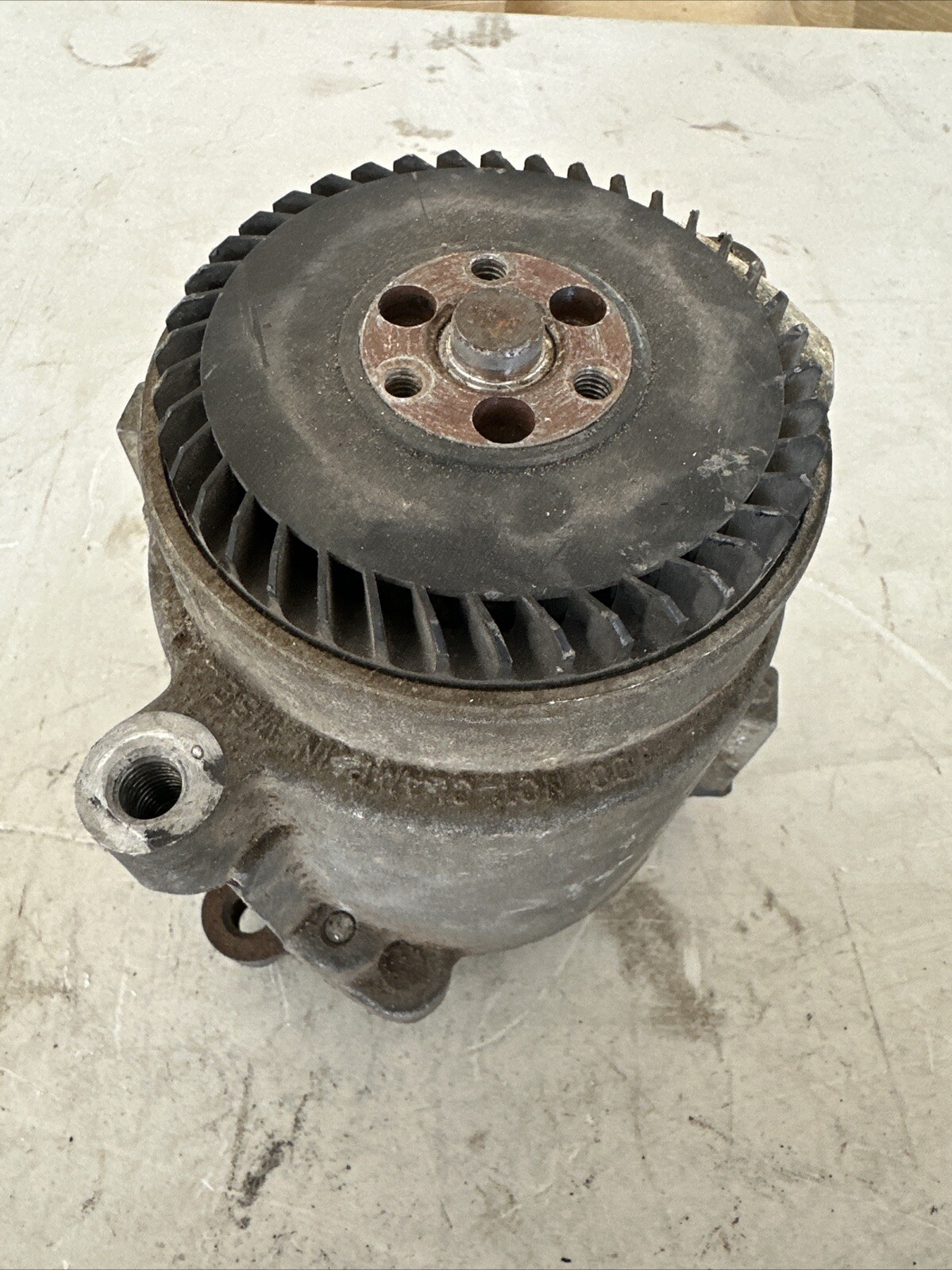 78-86 GM Chevy Ferrari Smog Emission Air Pump 7832904 P/R CORE READ