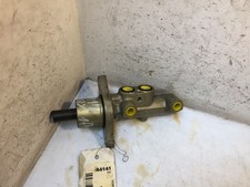 Maître-cylindre de frein Ford FOCUS