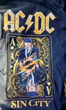 ACDC T shirt LAS VEGAS ALLEGIANT STADIUM 2025 SIZE 2X LARGE OFFICIAL MERCHANDISE