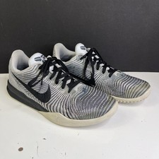 Preços baixos em Nike Kobe Mentality 2 Gray | eBay