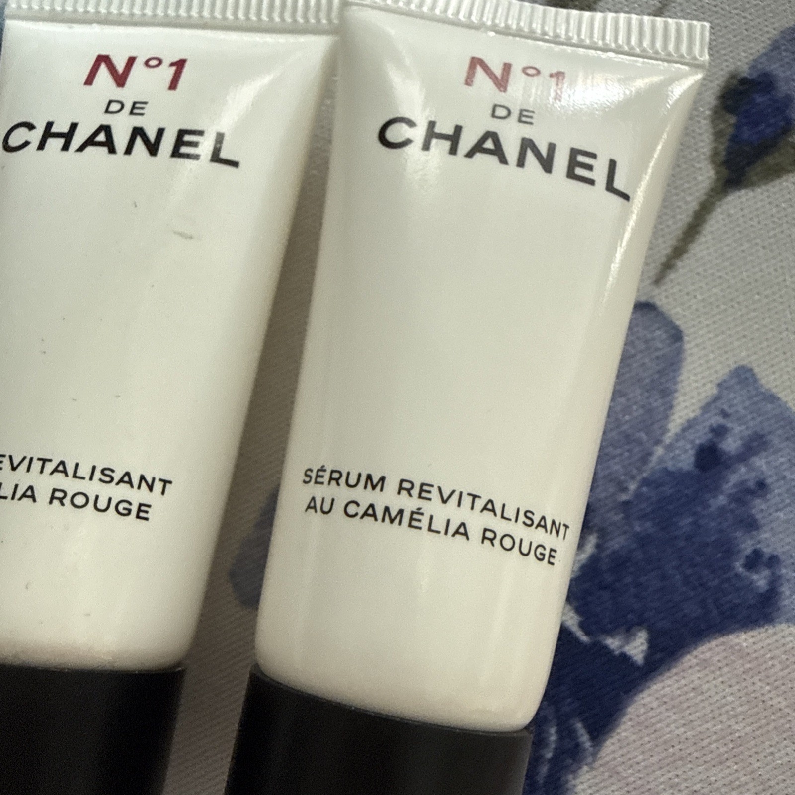 Chanel No 1 Creme Cream Riche + Camelia Serum Mini Lot of 10 thumbnail 5