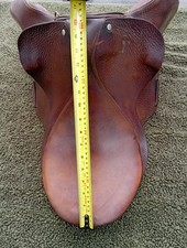 FALCON LEATHER SADDLE MADE IN ENGLAND FOR SANDON SADDLERY COMPANY