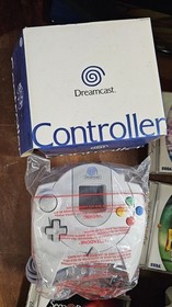 SEGA Dreamcast Console, 2 Controllers, 2 Games, Sonic The Hedgehog