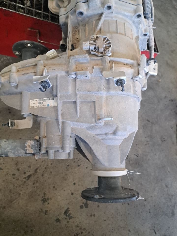 2017 Armada Transfer Case Sku#4445817