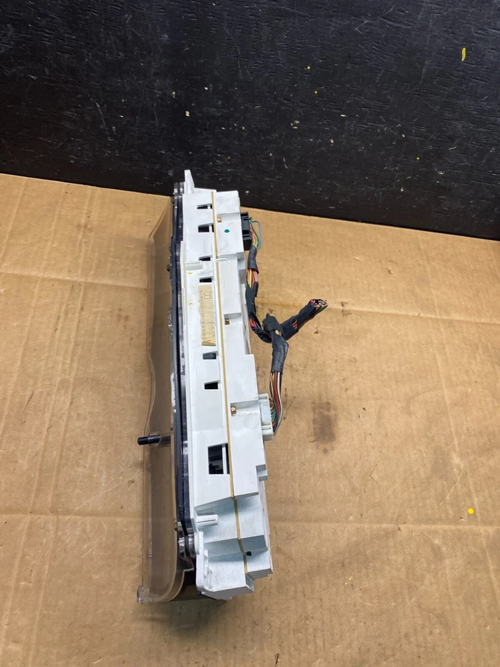 1999 2002 Ford Expedition Speedometer Instrument Gauge Cluster O1324 Oem DG - Image 4 of 4