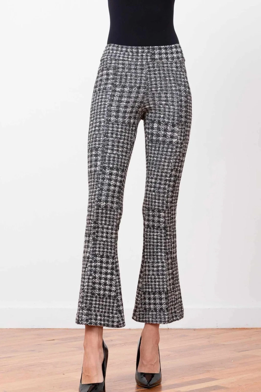 Avenue Montaigne NEW Leo Boucle Check High Rise Pull On Cropped Flare Pants 8
