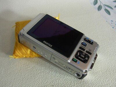 PENTAX Optio W80,Red,5x,2.5in,12MP,WP Excellent from JAPAN PENTAX
