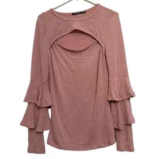 Anthropologie Doe & Rae NWT’s keyhole long sleeve top. Size medium