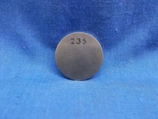 Honda 14903-422-000. OEM Tappet Shim 2.35. Fits CBX CB750/900/1000/1100. H1700.