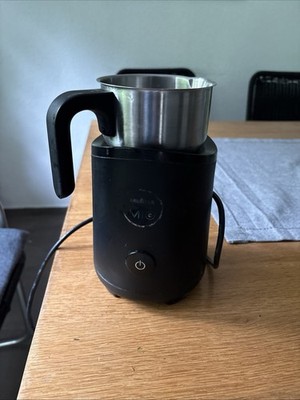 Milchaufschäumer  Lavazza AModo Mio von  der Marke Severin  500W Defekt