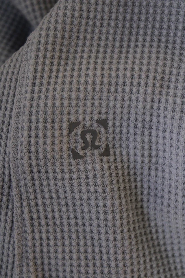 Top Lululemon Mujer Algodón Manga Larga Cuello Redondo Botón Tejido Gris Talla S Foto 4 de 4
