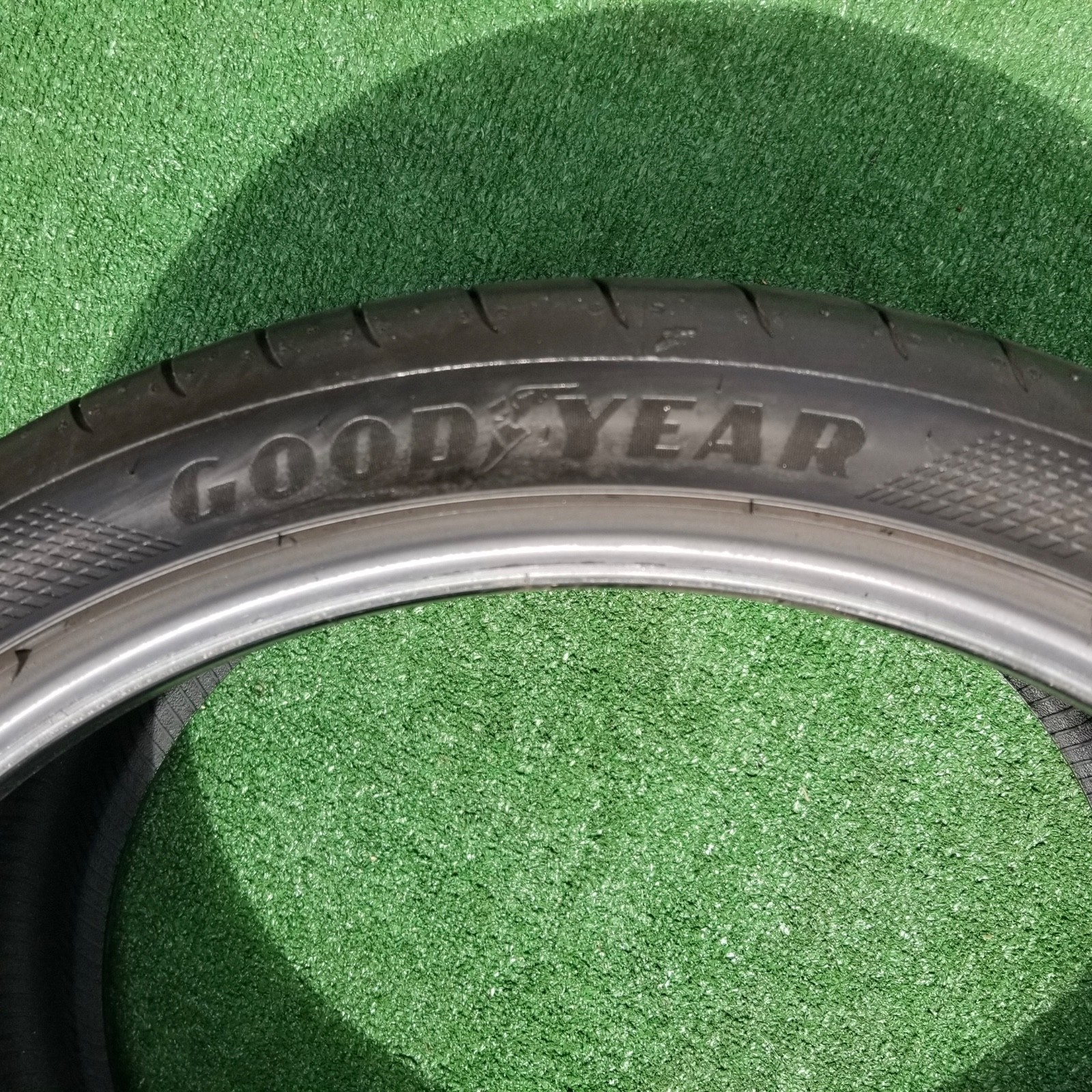 295/30R20 Goodyear Eagle F1 SuperSport Tire 295/30ZR20 101Y Lotus LTS 60% Tread