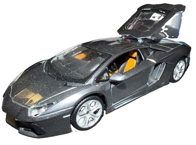 Maisto Metallic Silver Lamborghini Aventador LP700-4 1:24 1/24 Scale Diecast