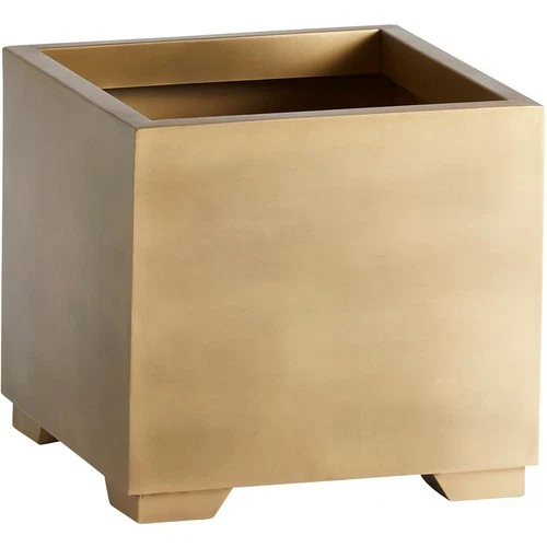 Cyan Design 11346 Aster Gold Planter - Picture 1 of 4