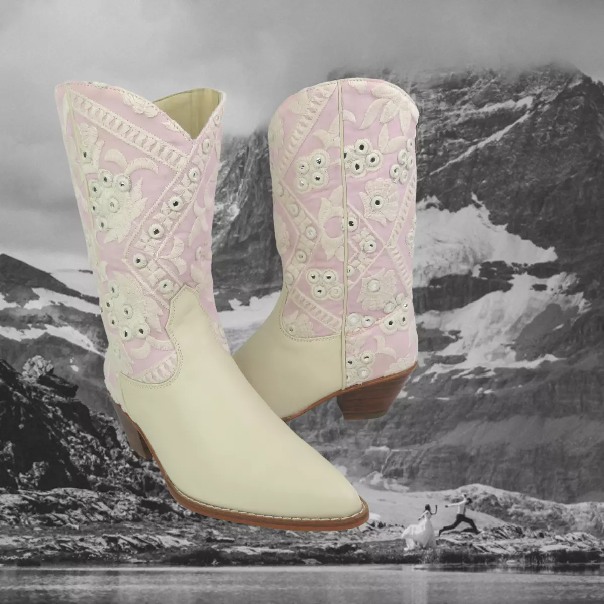 Cowboy boots pink top