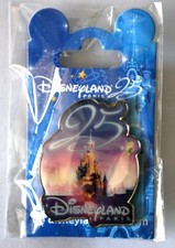 Disney Pin 121045 Disneyland Paris - 25th Anniversary - Castle with Tinker Bell