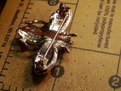 XX Fun Silver Tone Sparkly Enamel Fly Bug Cute Cute Vintage 70's