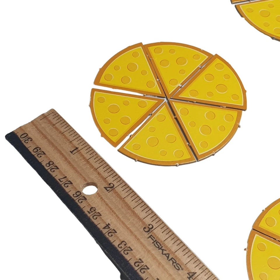 Jogo de tabuleiro Mouse Trap cartas de queijo de substituição 24 peças Hasbro Family Night - Imagem 2 de 4