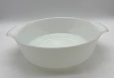 Anchor Hocking Fire King Milk Glass 2 Quart Round Baking Dish