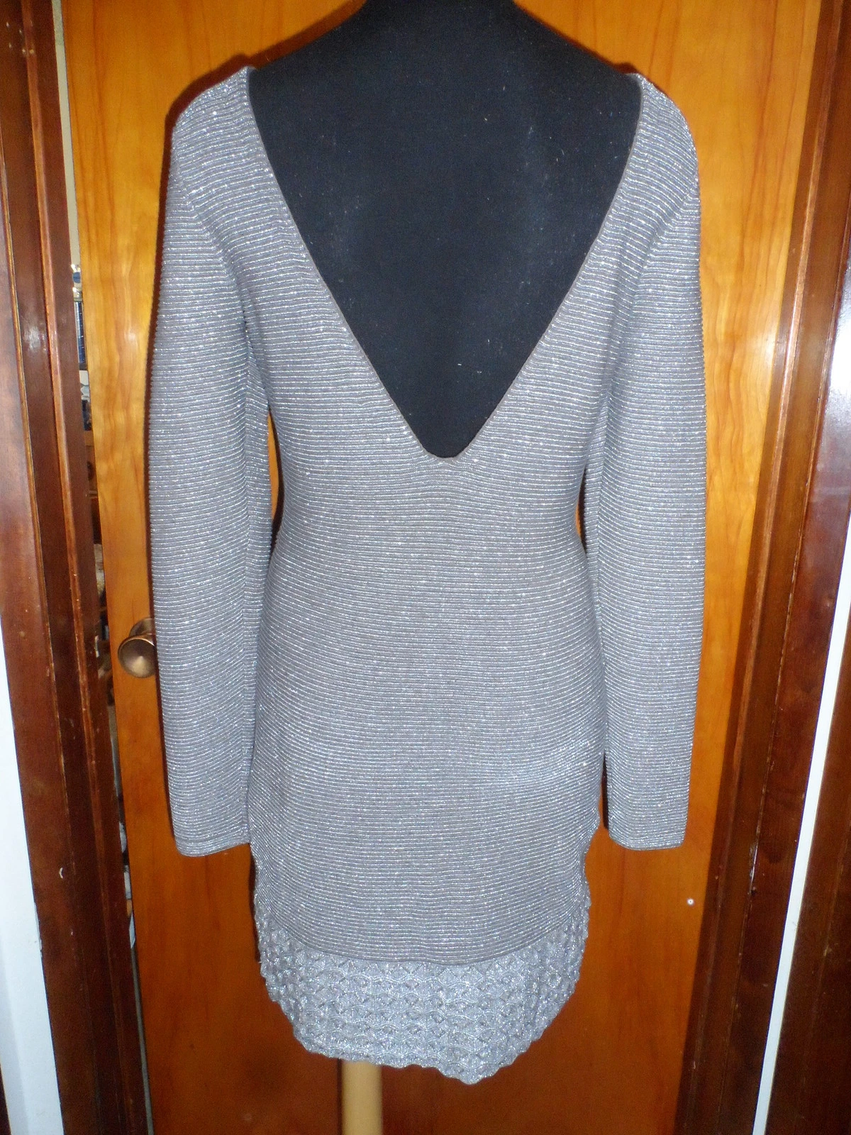 UNDERCOVER Abito con maglione metallico reversibile Victoria's Secret Moda International S nuovo
