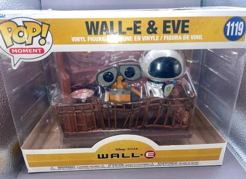 Funko Pop Moment 1119 Disney Pixar Wall-E & Eve on a Pier Dock Porch Junkyard