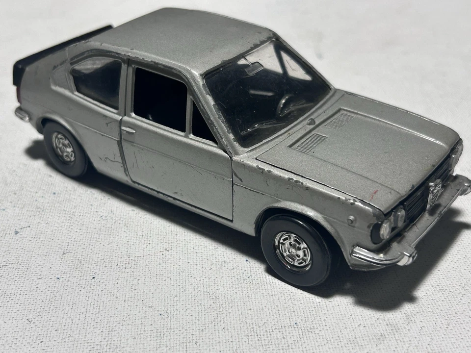 Polistil S41 Alfa Romeo Alfasud Ti Scala 1/25 Vintage - Immagine 3 di 4