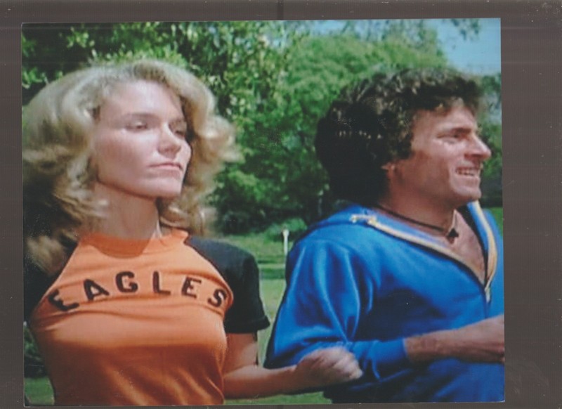 8X10-COLOR PHOTO OF-LADY & PAUL MICHAEL GLASER - PIC OFF A LITTLE - A SCREEN CAP