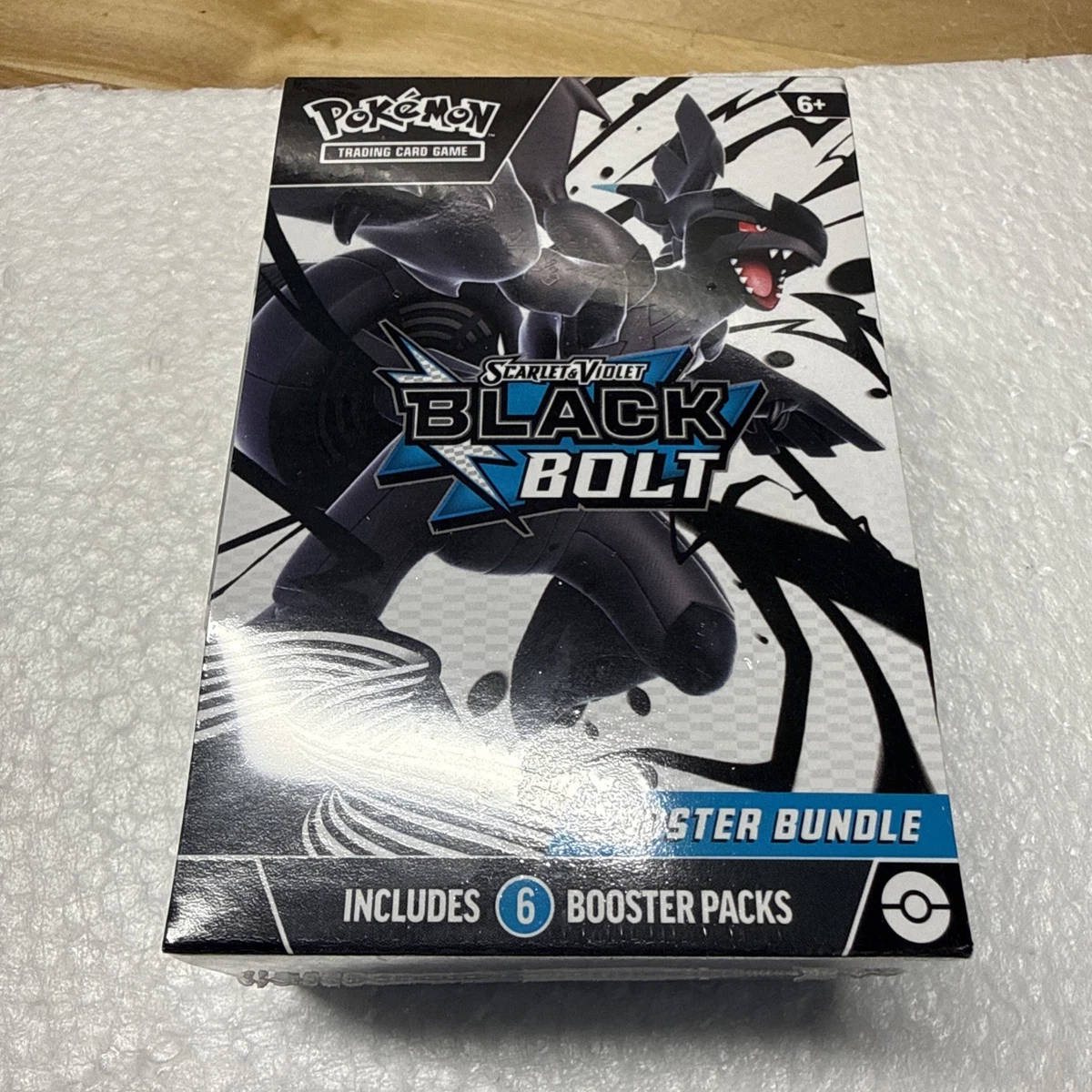 pokemon black & white legendary treasures booster box Pokemon Black & White Legendary Treasures Booster Pack – Stellar Vault main image 1