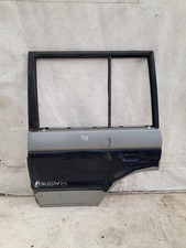 Porte arrière et accessoires Mitsubishi PAJERO