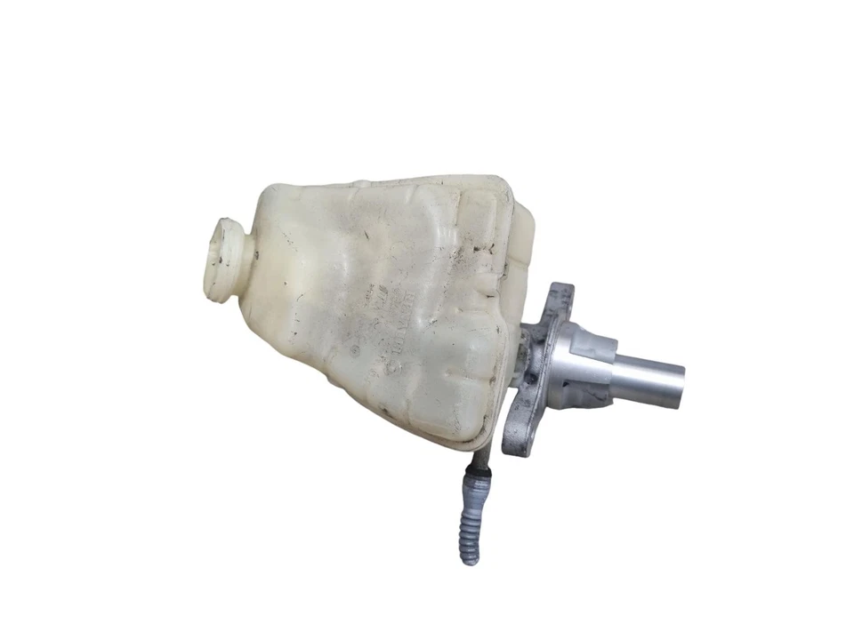 RENAULT MEGANE Brake Master Cylinder 1461 Diesel K9K656 2016 - Image 3 of 4