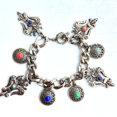 Vintage orientalisches goldfarbenes klobiges Metall Bettelarmband 19 cm Länge