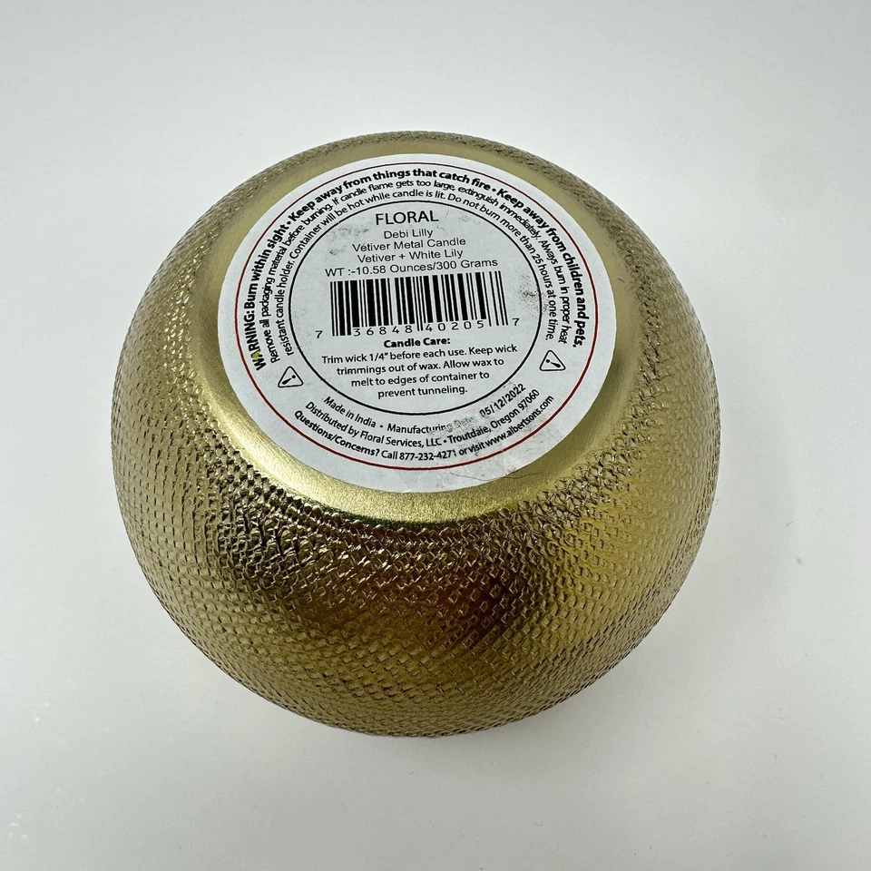 Vela perfumada de vetiver y lirio blanco DEBI LILLY metal dorado - 10,58 oz ~ NUEVA Foto 3 de 3