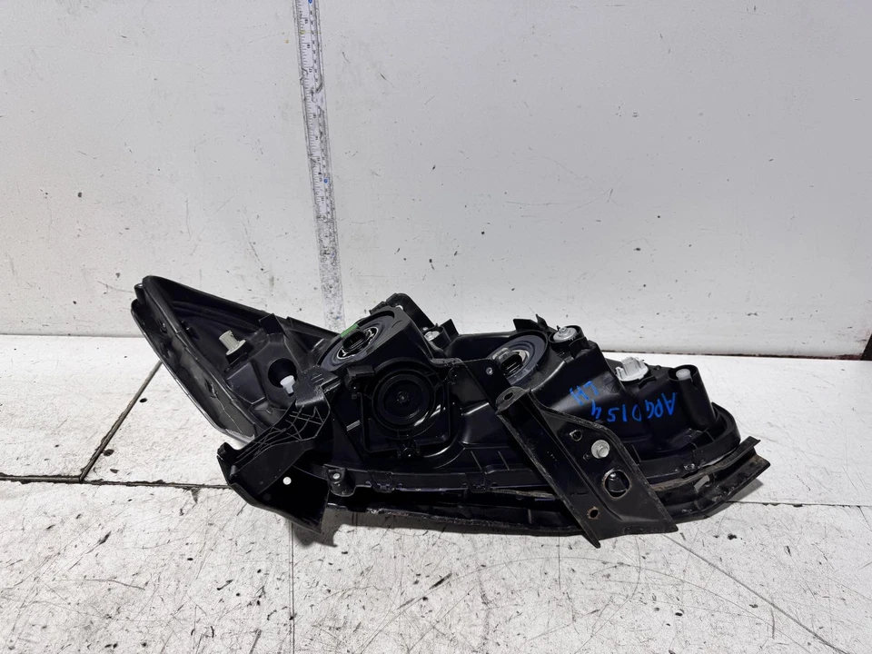 Honda Civic Left Head Light 9th Gen 02/2012-03/2014 - image 3 of 4