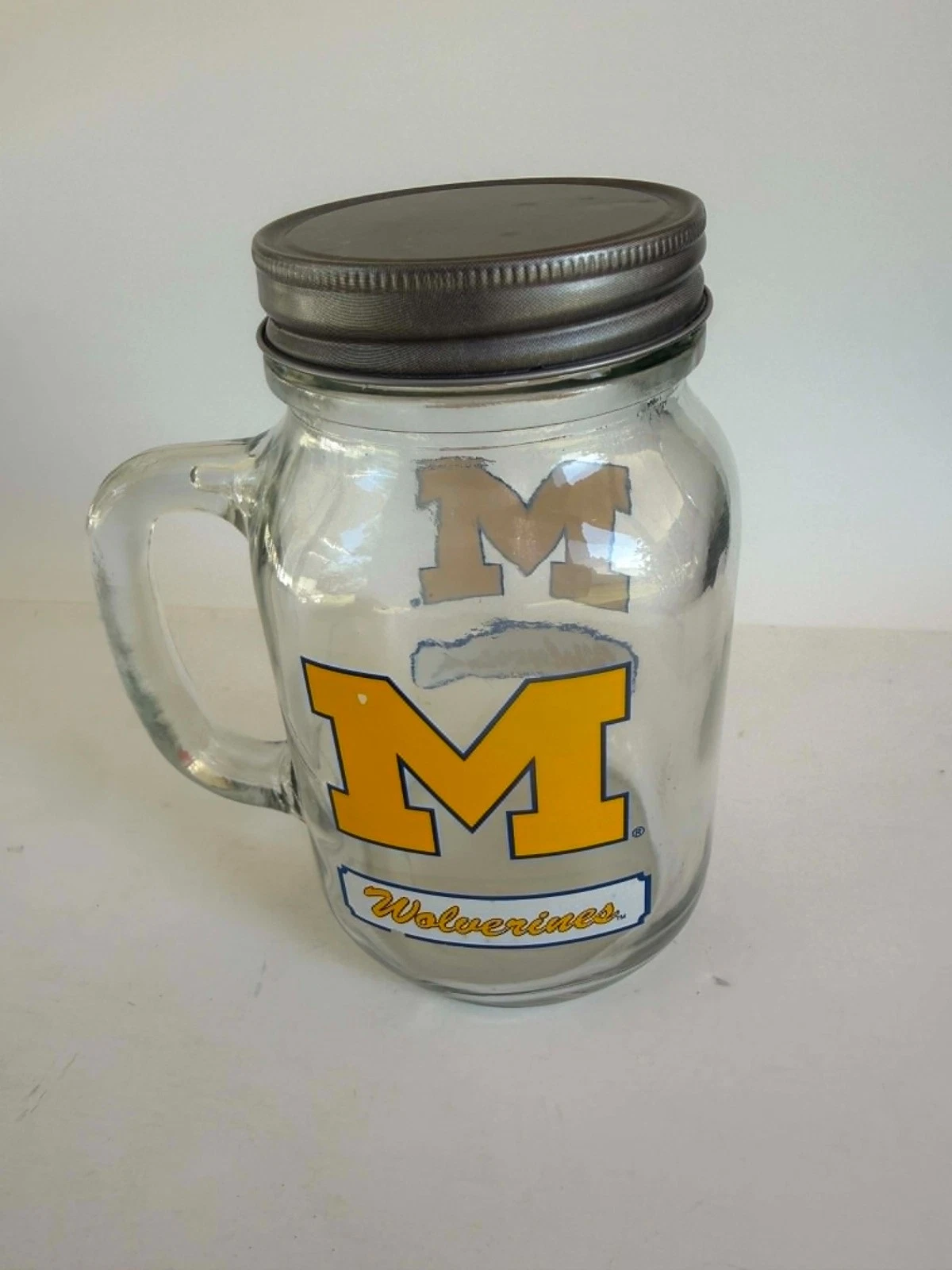 THE UNIVERSITY OF MICHIGAN WOLVERINES MASON JAR GLASS WITH HANDLE 20 OZ NEW