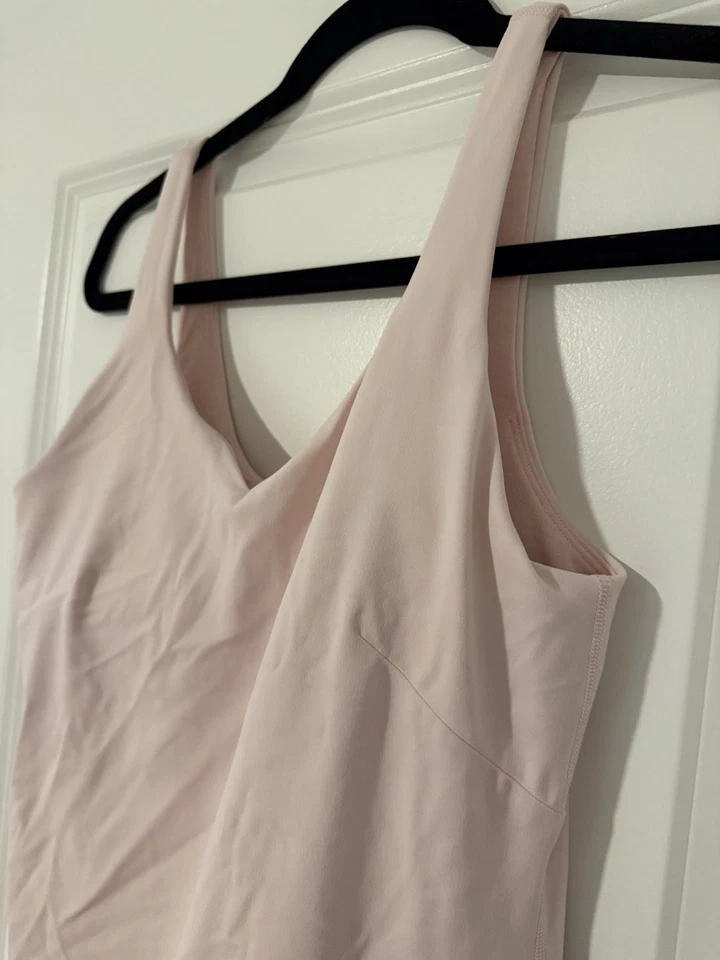 Новое без ценников платье Lululemon Align, размер 8 STMI клубнично-розовое ~ теннис с шортами - Изображение 4 из 4