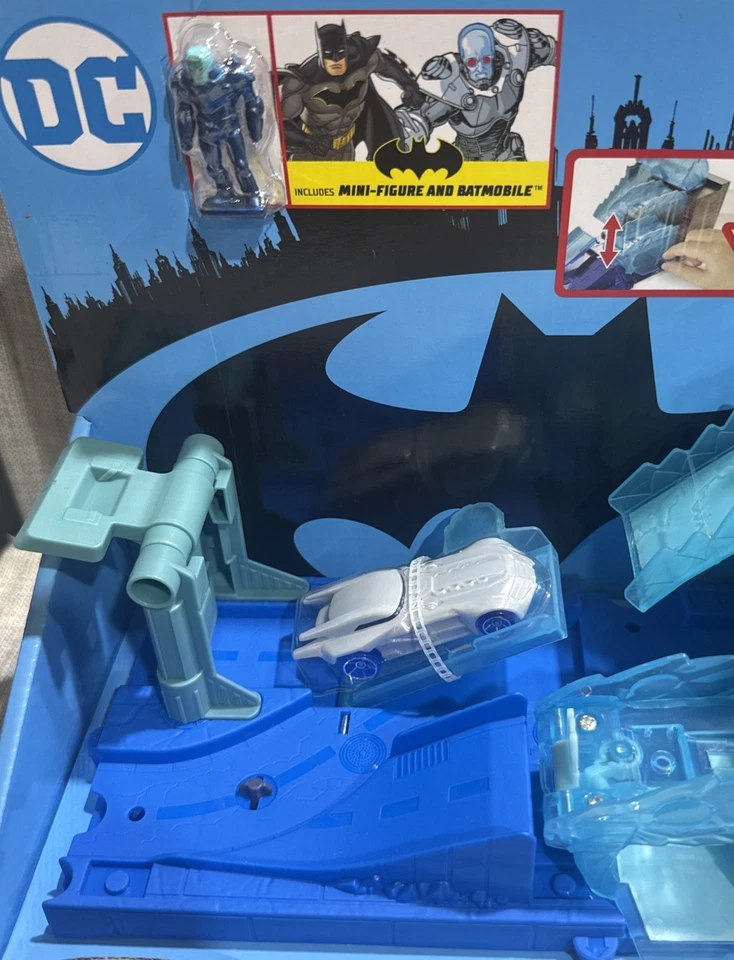 全新 DC 风火轮 City Mr. 冻结警察接管游戏套装 4-8 岁 全新 — 第 2/4 张图片