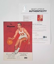 1958-59 The Wigwam Detroit Pistons Team-Signed Program Beckett BAS Yardley Holup