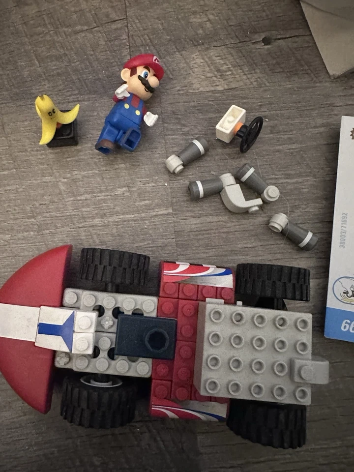 Knex Mario Kart Wii Mario y Bicicleta Estándar Juego de Construcción más extras Foto 4 de 4