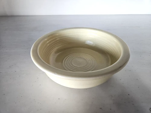 Vintage Fiestware 5 1/2 Fruit Bowl Ivory Color