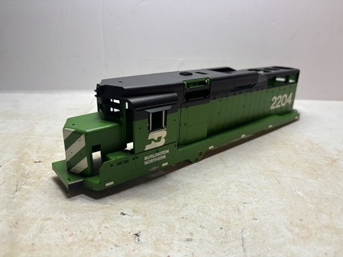 MTH Premier GP30 Burlington Northern #2204 calibre O SOLO CARCASA | Zustand: New: Other (See Details)