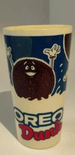 VTG PLASTIC OREO DUNK GLASS GREAT COLOR BY NABISCO 