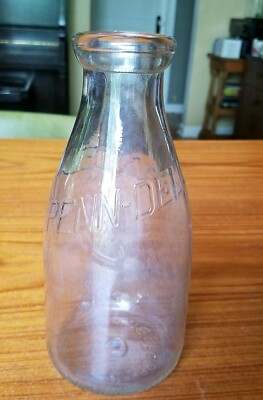 Penn-Dell Farm Dairy Milk Quart Bottle Stroudsburg, PA Pennsylvania E45 Clear 