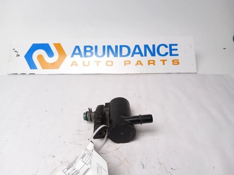 SOLENOIDE DE PURGA DE CANSITER DE VAPOR para HYUNDAI SONATA GLS 2014 Foto 4 de 4