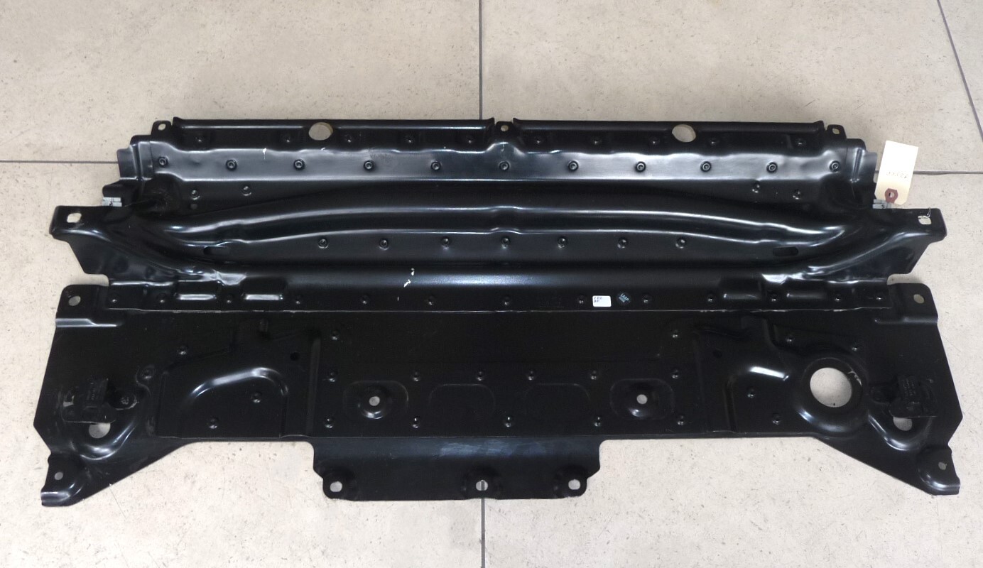 2017-2022 Lamborghini Urus Underbody Trim Dune Pack 4M0801839D OEM