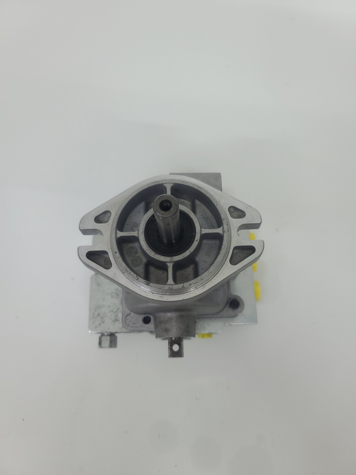 Hydro Gear PLBGQQDY1XXXXX BDP10L117P for eXmark 1613042, SCAG