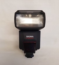  Flash elettronico Sigma EF-610 DG ST per fotocamere reflex Sony SO-ADI