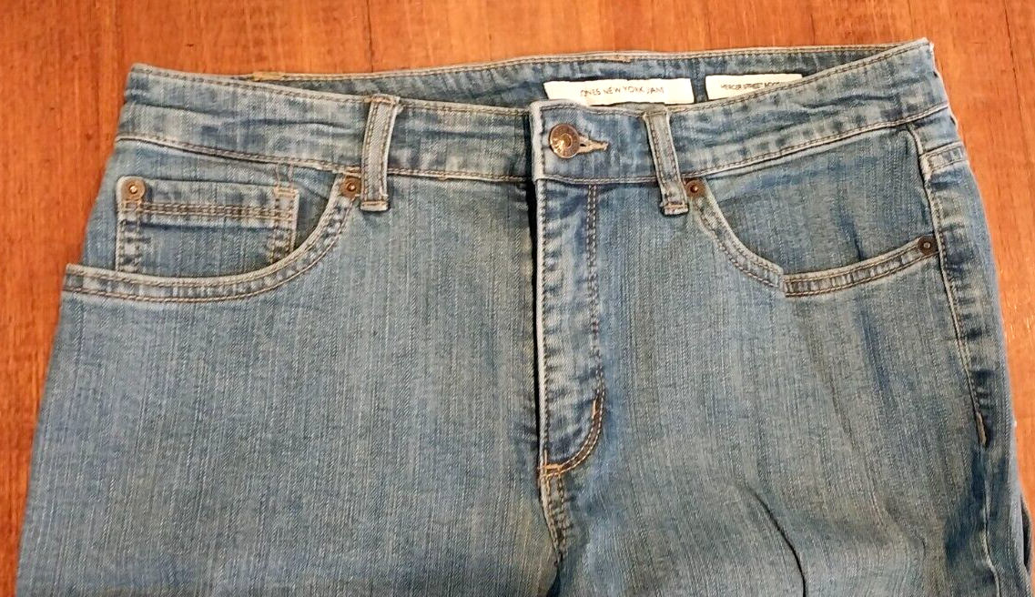 Foto 2 di 8