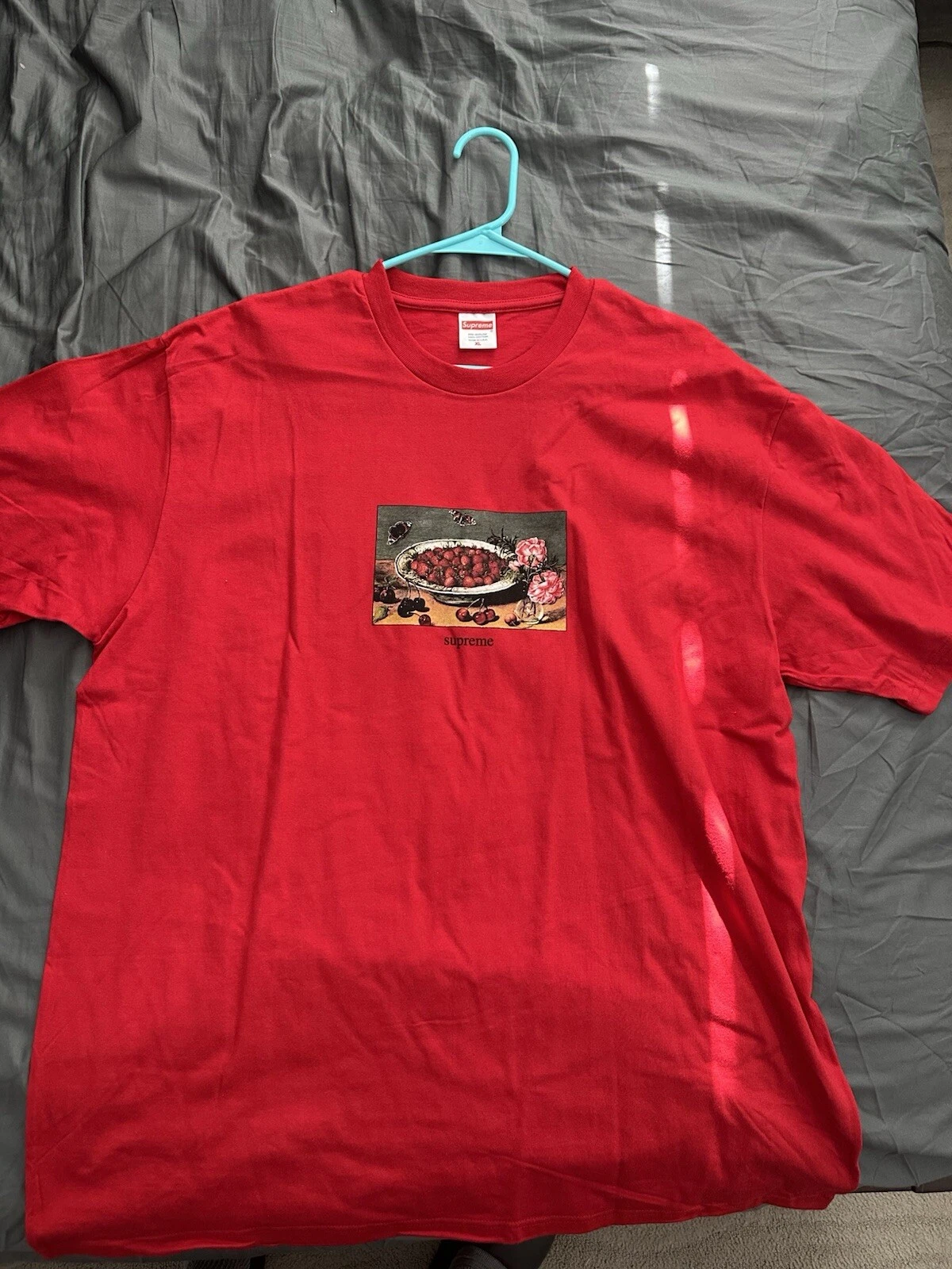 Tee shirt Supreme Strawberry taille XL