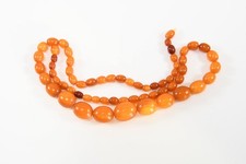 Q70G01- Bursztynowy łańcuszek z zapięciem śrubowym oliwkowe